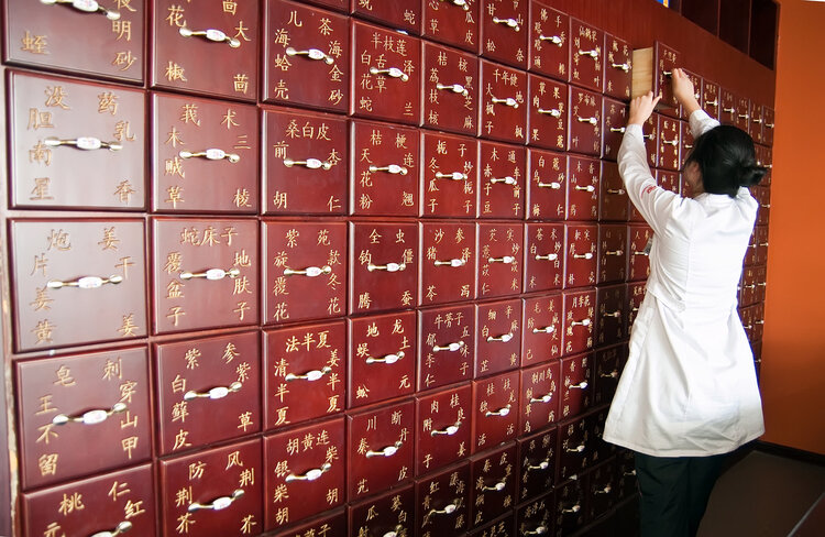 院士直言：中药不能根治癌症，咱不能吹牛！中医治疗癌症有效吗？