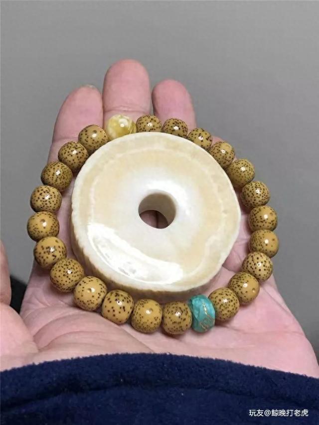 花4000买串被药,还能坚持的,文玩圈有多少…