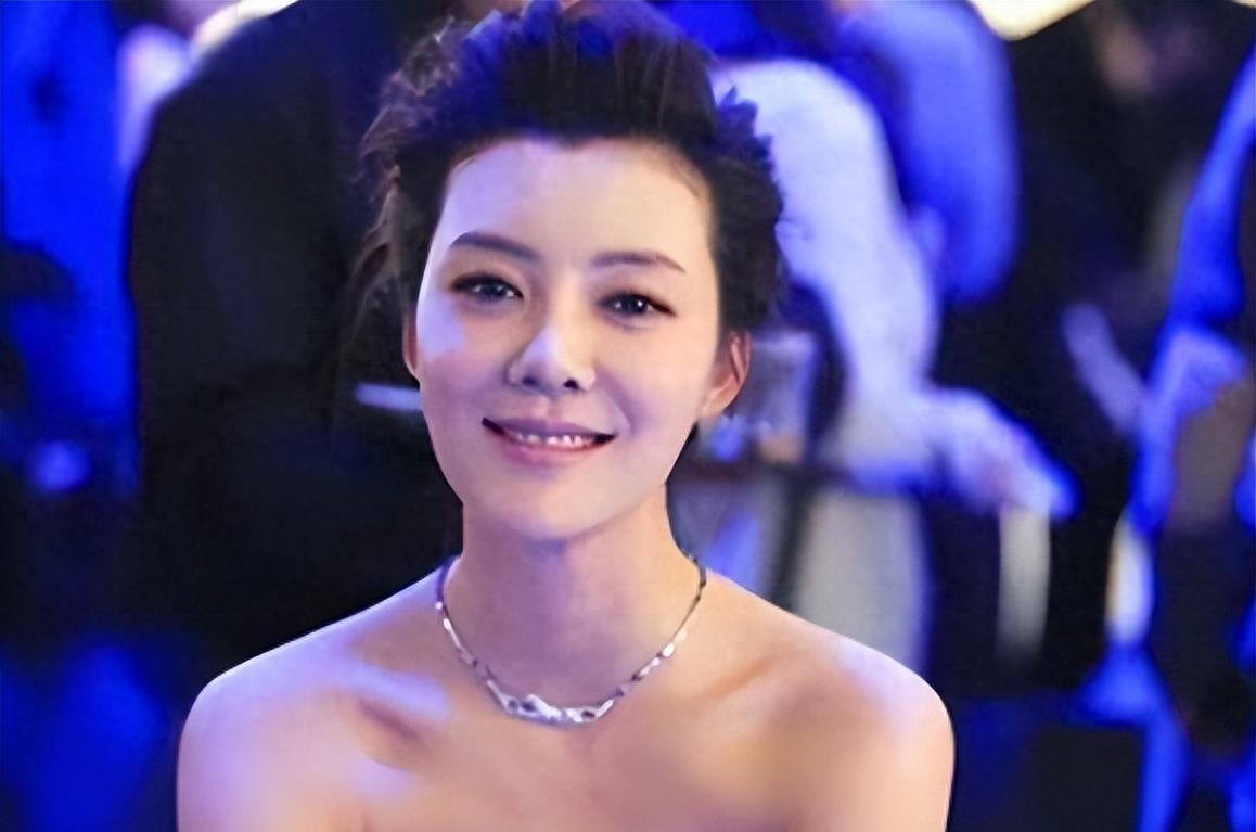 这5位女星,个个美艳动人,最后却选择了回归家庭