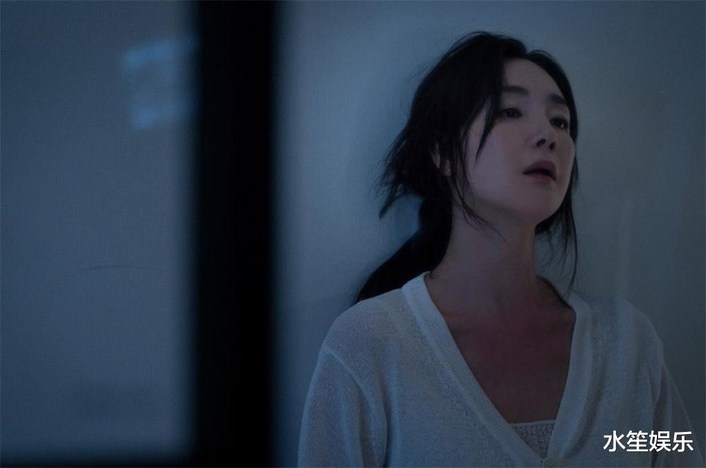 韩流女神崔智友分享育儿日常，称比拍戏还累，还暴露了真实性格