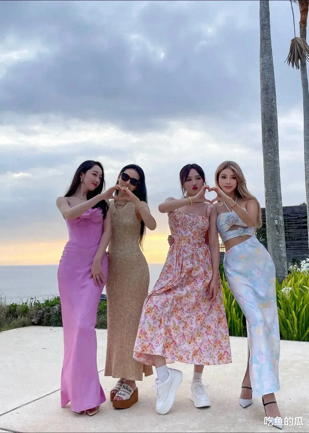 蒋梦婕被吐槽太不会做人,喝喜酒喧宾夺主,大合影太过靠近潘玮柏