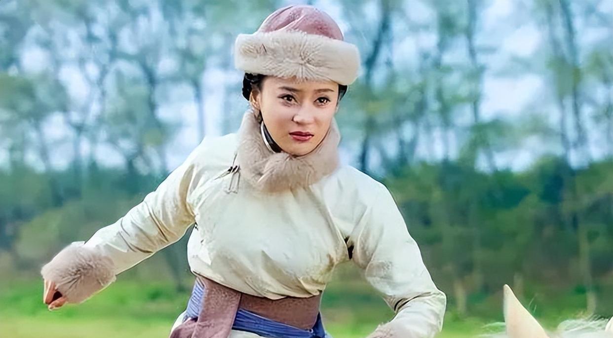 袁姗姗|曾红透半边天,天天被骂“滚出娱乐圈”的袁姗姗,怎么消失了?