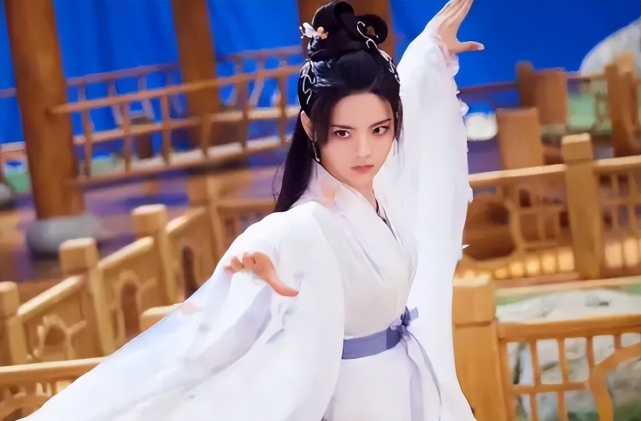 张凯丽|一惊一乍!全程挤眉弄眼,张凯丽带来国家一级演员教科书式演技