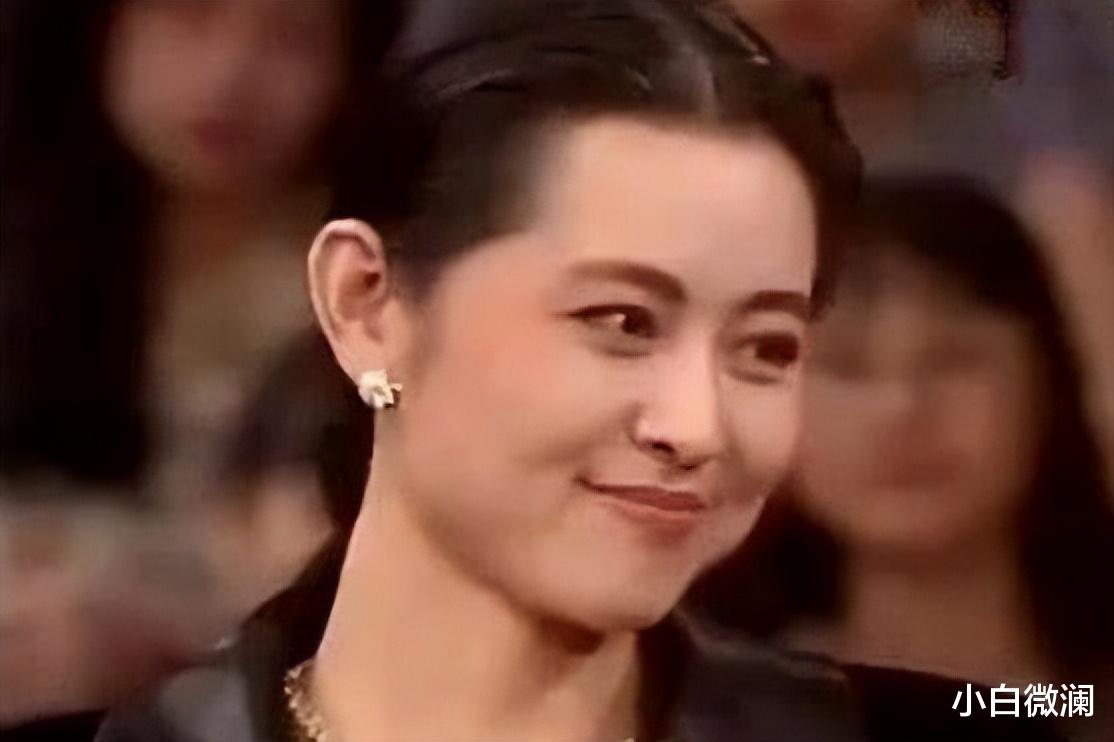 64岁倪萍:如果有下辈子,我不要婚姻,也不要孩子,更不要家庭!