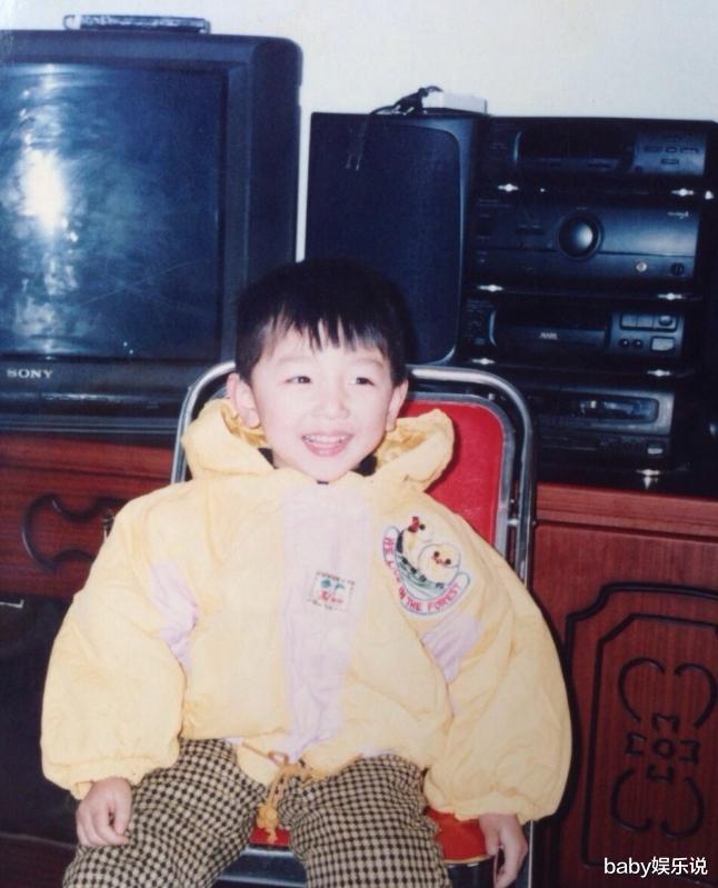 射雕英雄传侠之大者|31岁的周冬雨,这一夜,彻底揭开了娱乐圈的“遮羞布”