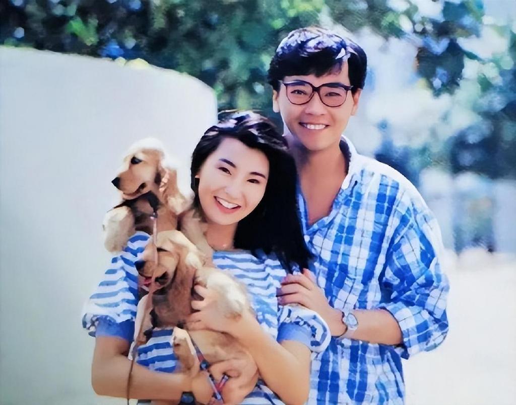 58岁张曼玉近况曝光:住贫民区,穿地摊货,不婚无子,活得很洒脱