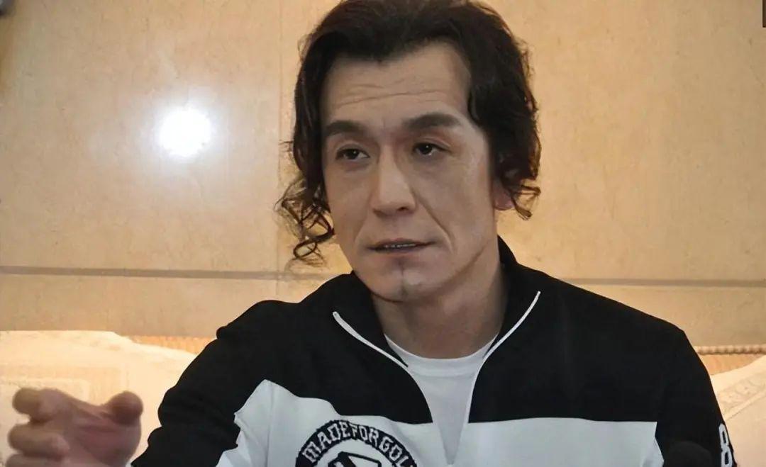 时隔5年李咏死因被揭开,妻子哈文不再隐瞒,遗体为何不运回国?