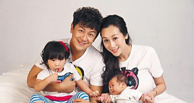 陈浩民|53岁陈浩民再演“济公”，脸部僵硬表情浮夸，分分钟劝退观众