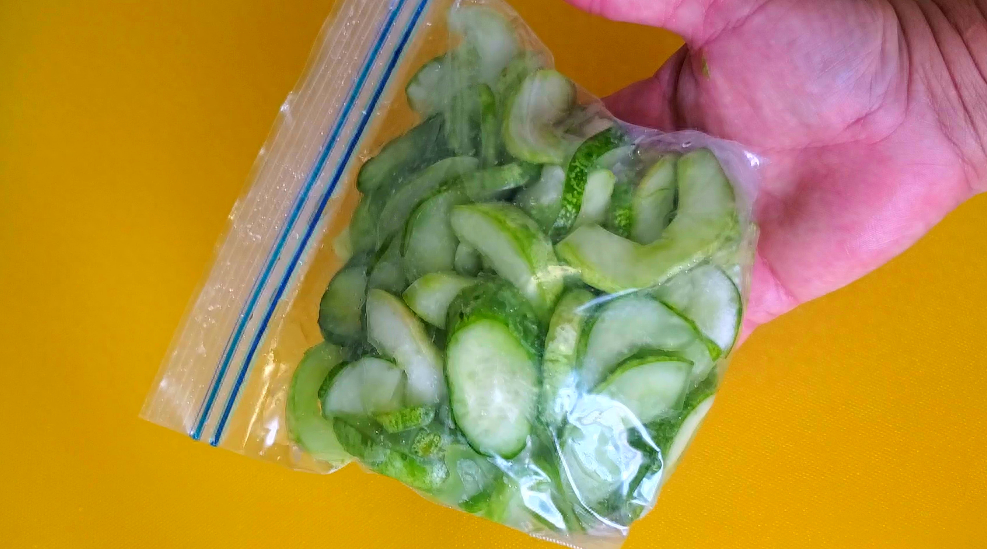 黄瓜|白露后，遇见这菜抓紧囤，简单一腌放冰箱，随吃随取，放一年不坏