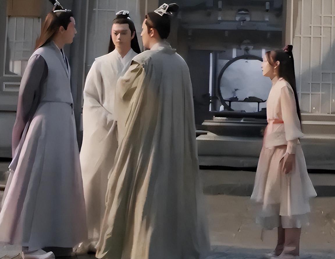 金鸡一夜,娱乐圈的“世态炎凉”在周冬雨身上展现得淋漓尽致!