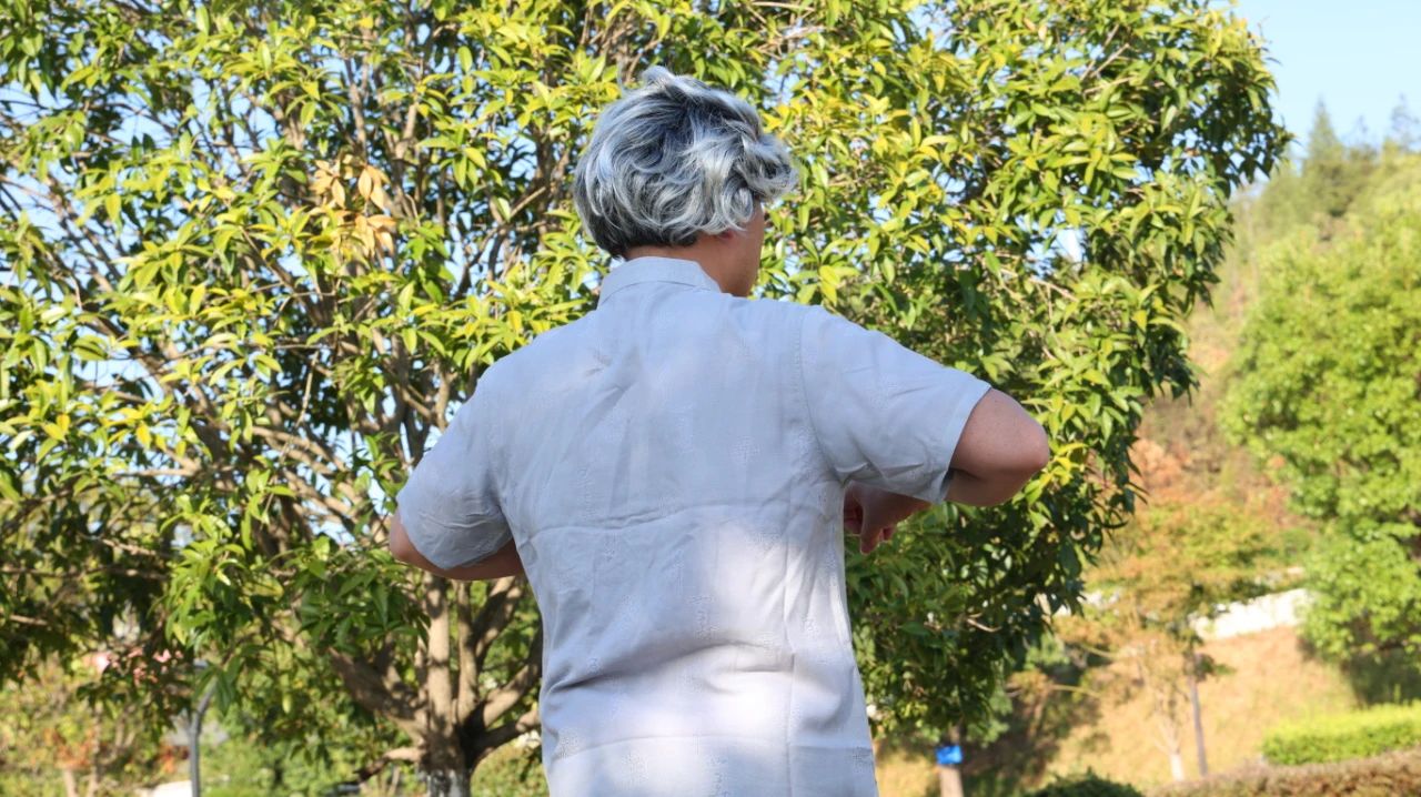 为什么有的男性比同龄人年轻？或许是因为他们有这4个好习惯