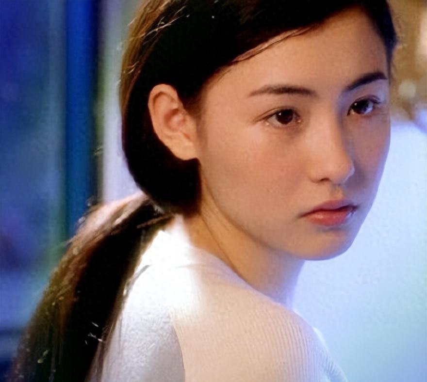 看似挺清纯,实则情史混乱的6大女星,个个都是“老司机”