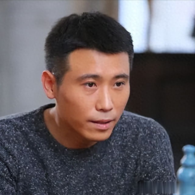 有一种“痴情”叫李乃文，因一场吻戏与女演员意难平，48岁终结婚