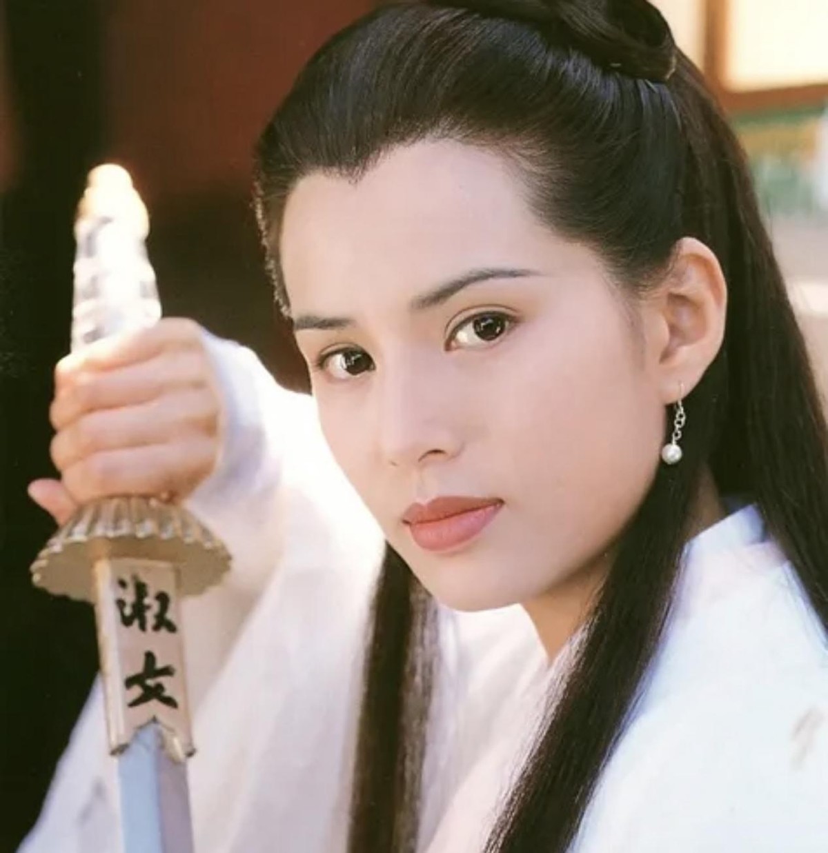 好家伙!瘦成皮包骨却要演“天下第一美女”,是谁的审美出了问题