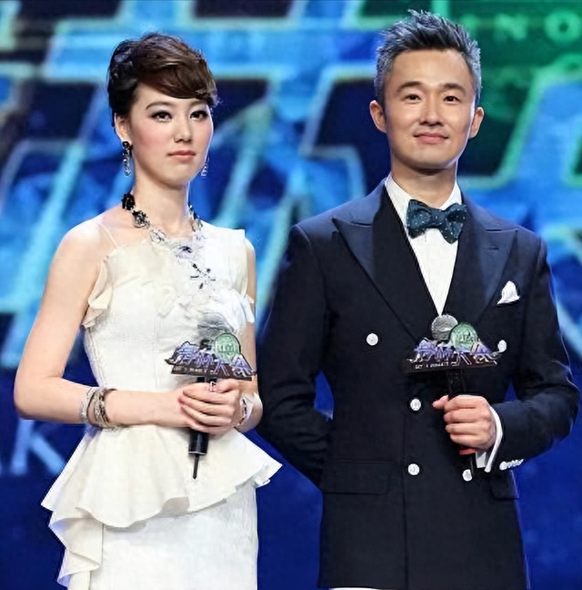 曝主持人程雷因肝病去世,年仅51岁,本尊晒合影回应,近况被曝光