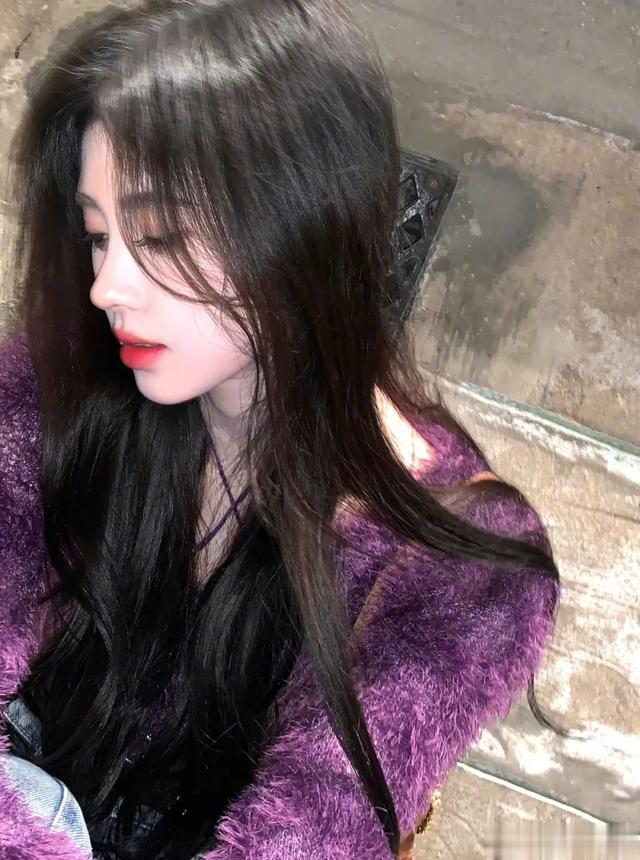 鞠婧祎新造型又“换头”？这次真的差点认不出