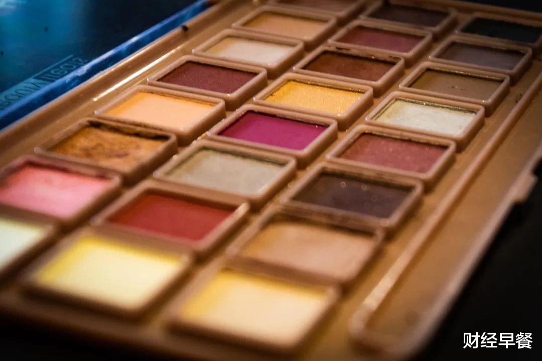 化妆品|2023年美妆行业,告别原材料“裸奔”时代