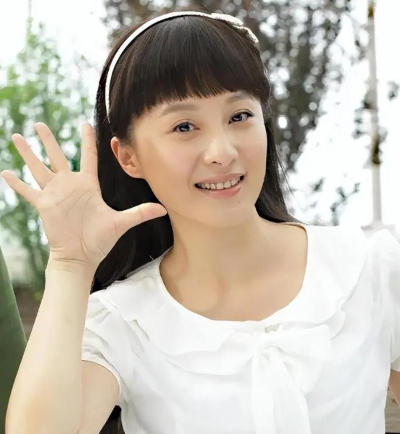 “可云”徐露：嫌丈夫不好看，婚后拒绝生子，如今女儿貌美如花