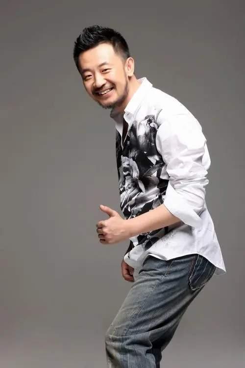 黄海波|靠《狂飙》走红的妻子捞金,“软饭男”黄海波,不装了