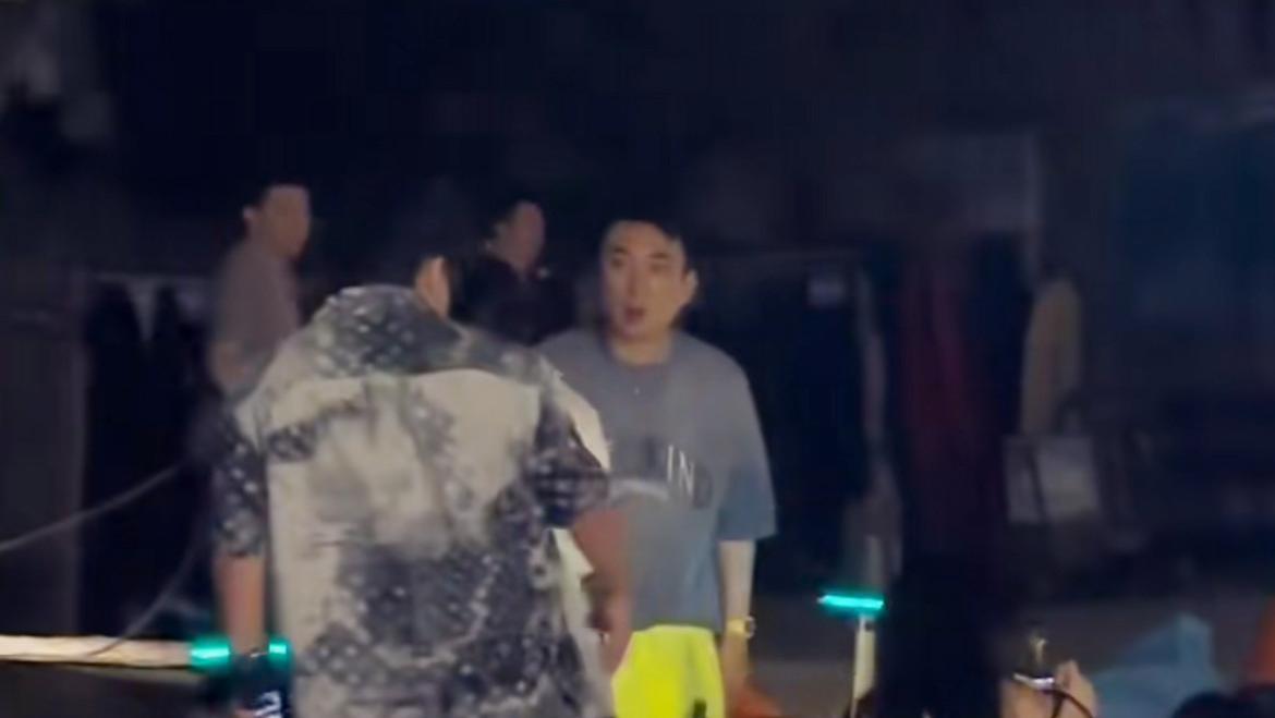 曝王思聪带30个美女现身海南！多位百万级女网红，沈熙王老师在列