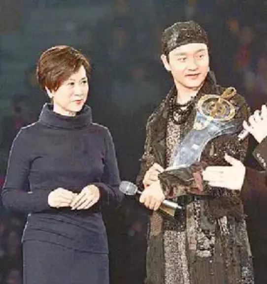 20年后才懂张国荣：他悲剧人生的关键，不是挚爱唐生也不是抑郁症