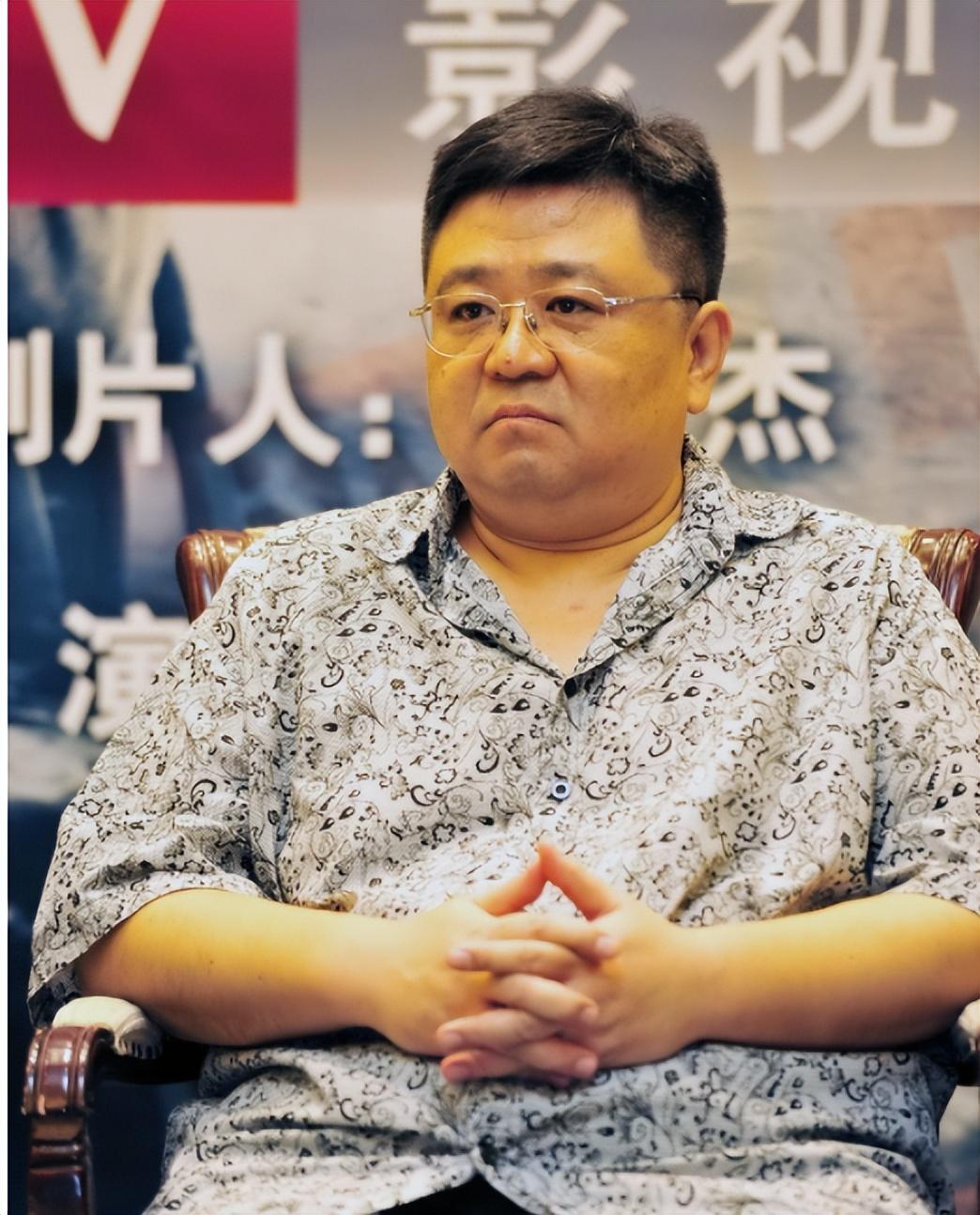 演员梁冠华:体重200斤却被女神倒追,他的成功,让多少明星脸红 - 聚缘