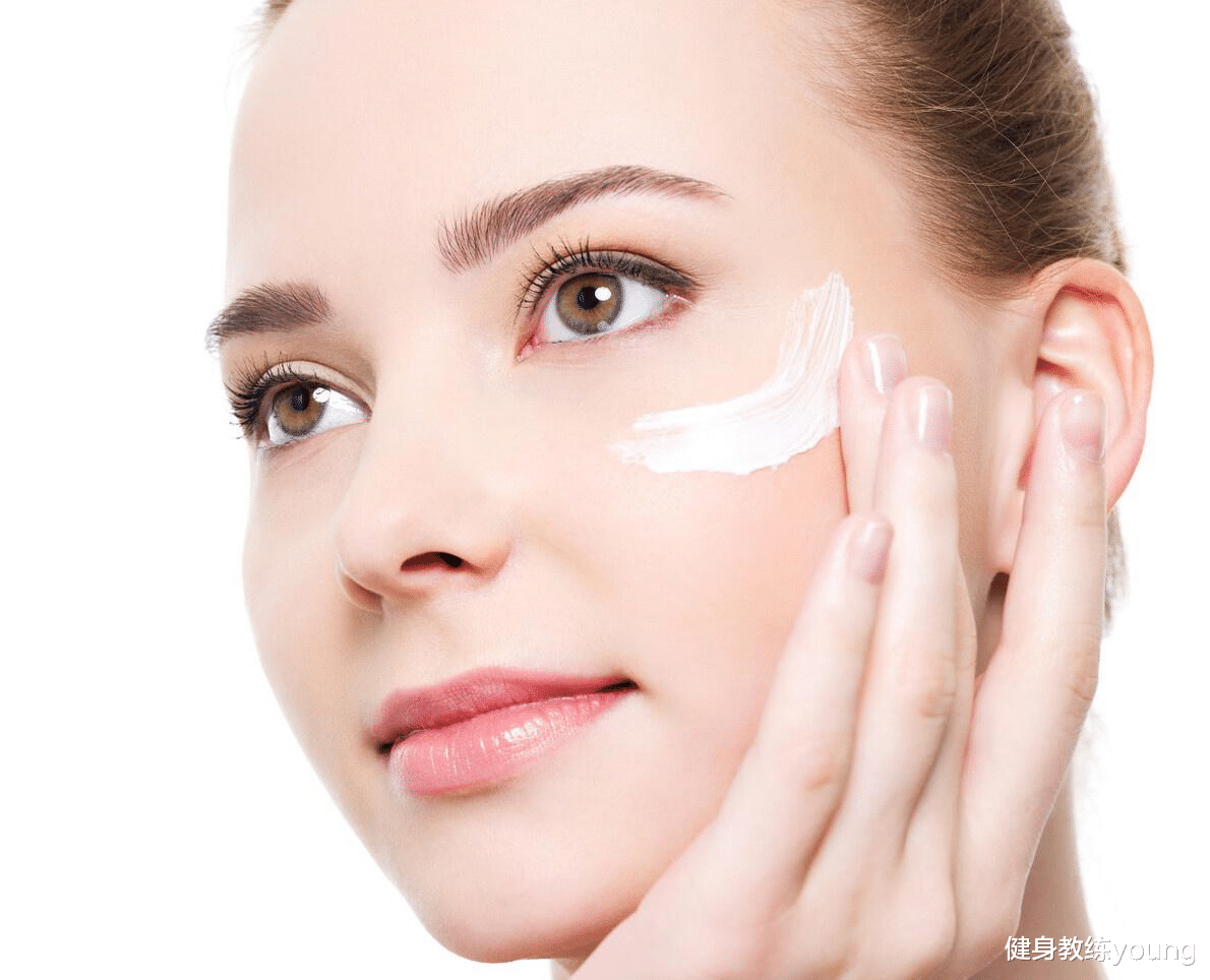 延缓衰老有诀窍,记住这6个冻龄小技巧,过了50也能美