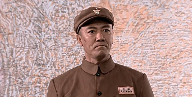 醒醒吧!没军人气质就不要尬演,真正演出军人气场的只服这8位