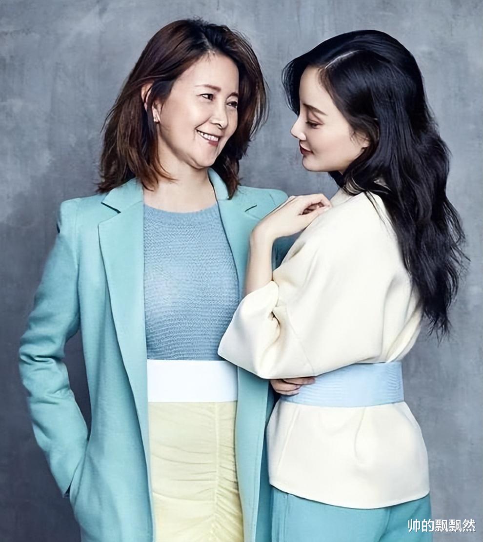 李小璐的母亲张伟欣：挽救过女儿的婚姻，现在我的心最痛