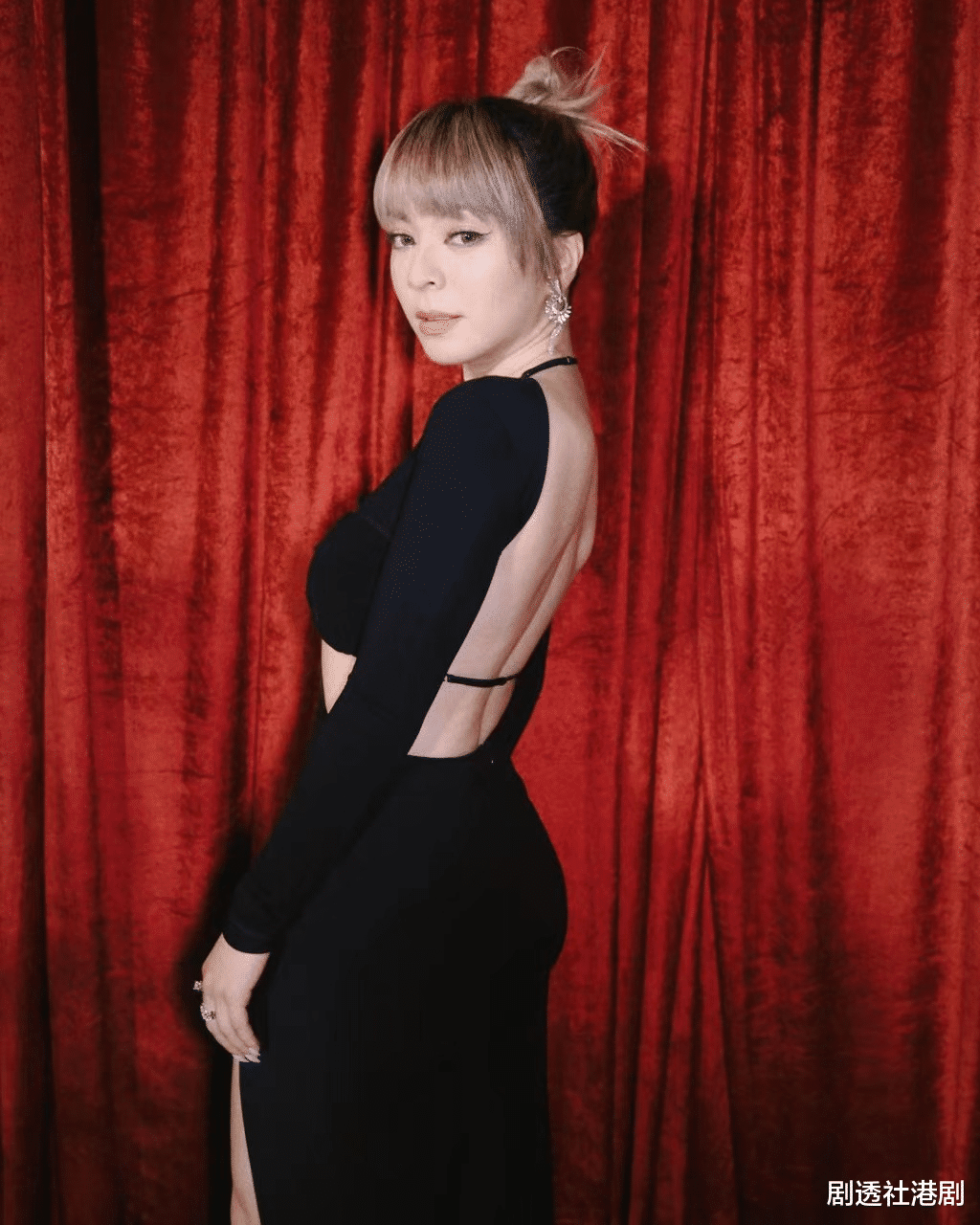 破产|富贵男友一家正式破产！35岁TVB女星不离不弃，新年计划多拒做兔新娘