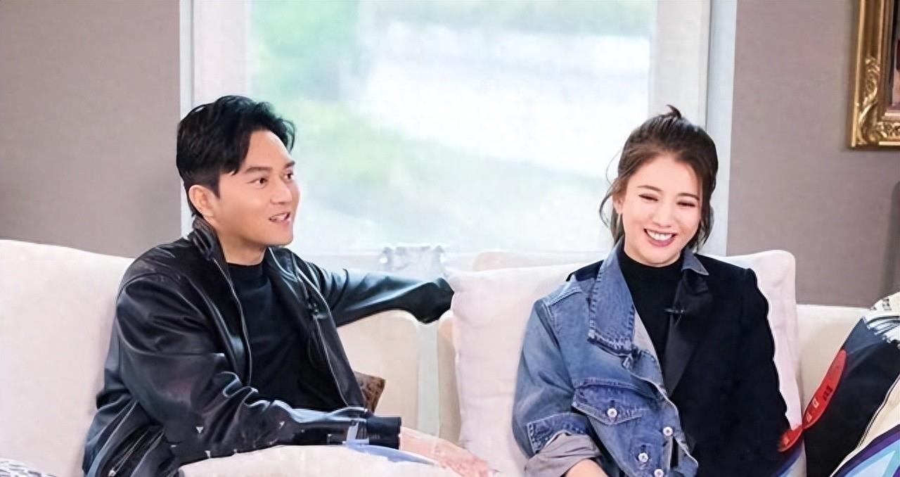 世上渣男千千万, 最怕张智霖这种!结婚20多年, 袁咏仪输得一塌糊涂