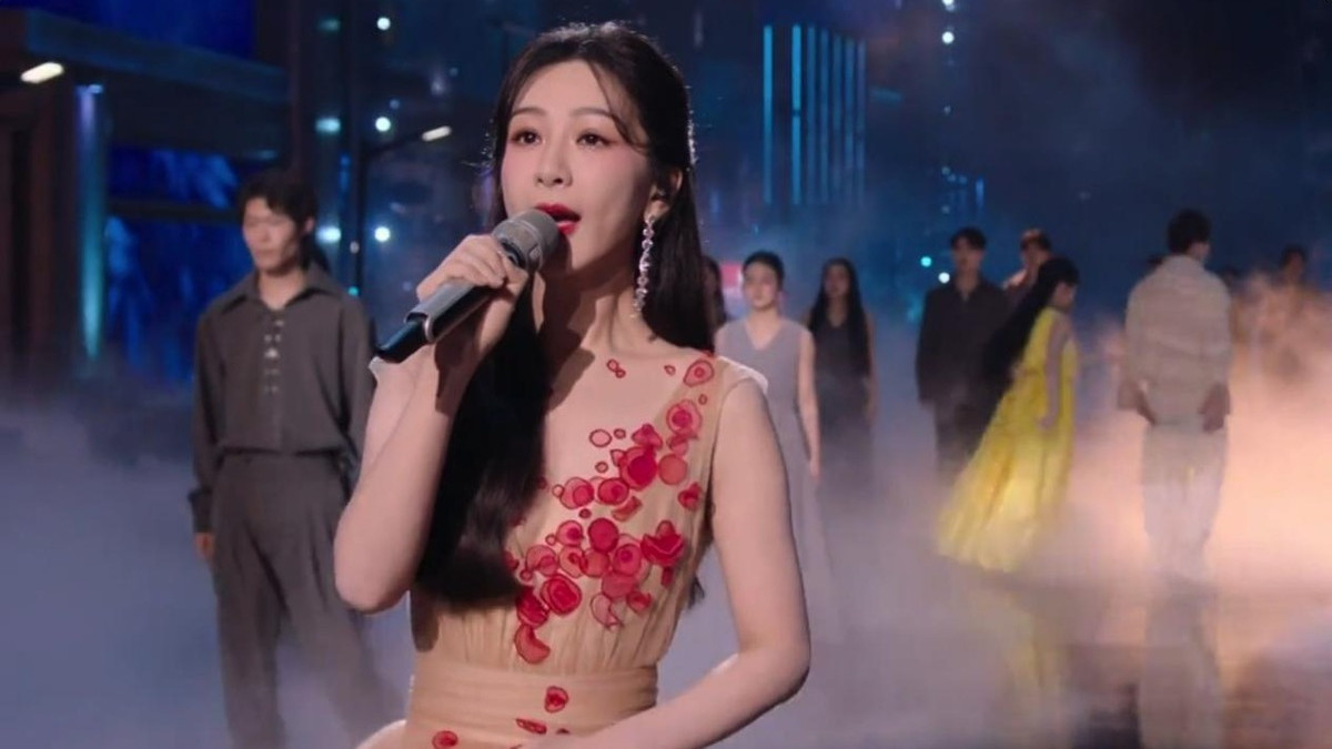 央视这一夜女星告诉你：“干干瘪瘪”不叫美，珠圆玉润才更有韵味