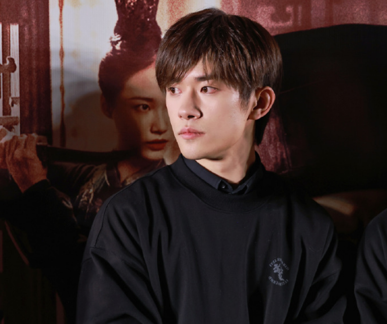 满江红|《满江红》：易烊千玺抛下偶像包袱，饰演“三舅”人狠话不多