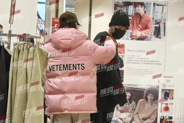 情侣|24小时内：娱乐圈1人被家暴，2对情侣热恋，1人去世，悲喜各不同