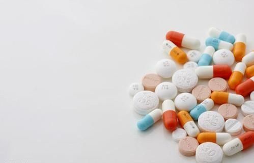 痛风发作太折磨，4个方法，帮助你治痛风、降尿酸！