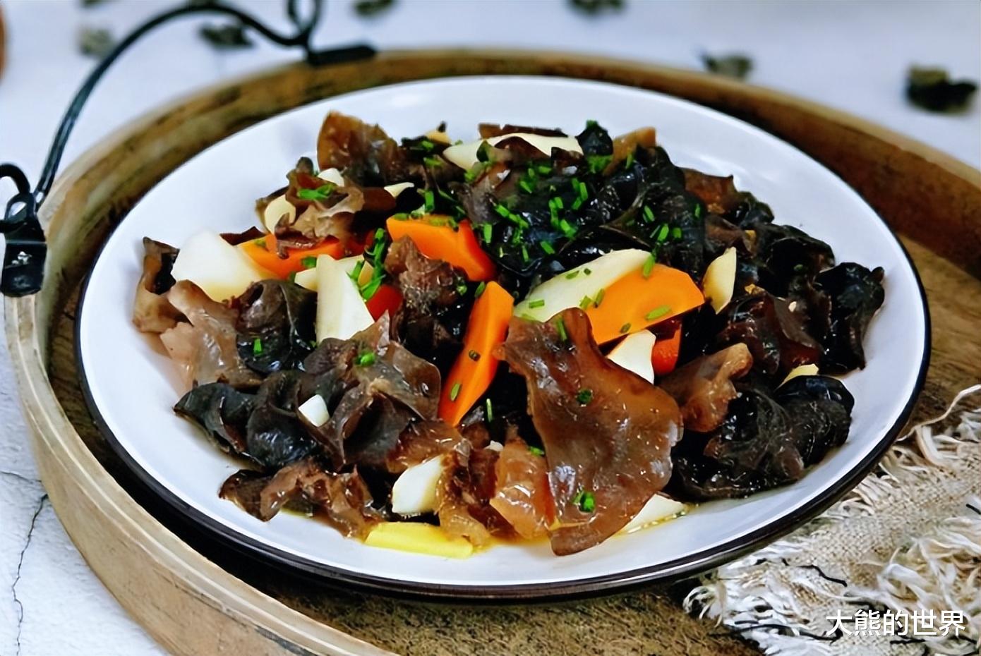 牛奶|冬天除了牛奶,建议多吃这5样,高钙高蛋白,增强免疫,安稳过冬