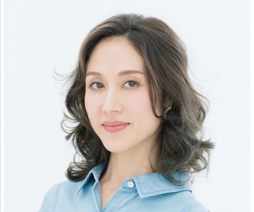 发型 40+女人剪什么发型好看又减龄?试试这几种款式,优雅气质又知性