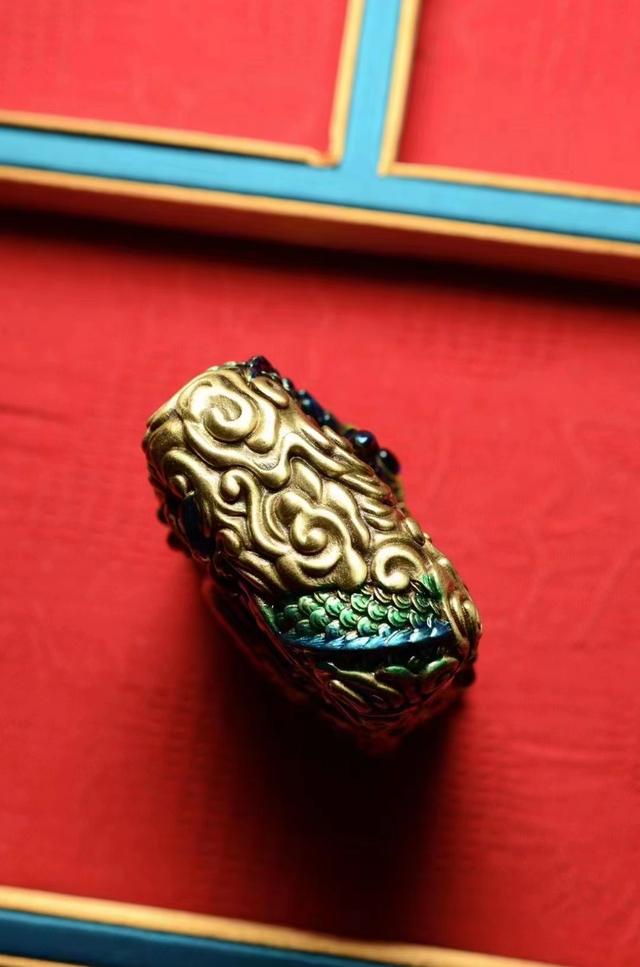 文玩爷们都在用什么打火机出风头?变装Zippo的另一面