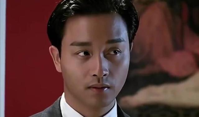 罗文|刘銮雄在罗文葬礼上讨债,一句话惹怒邓光荣,14k教父出面才解决