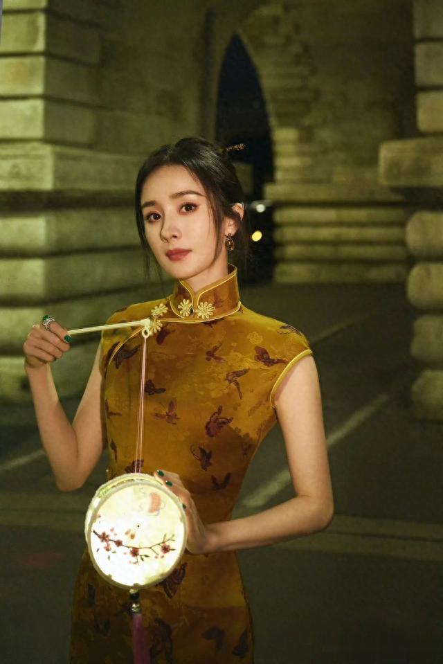 杨幂baby姐妹大内斗?郑少秋管生不管养?陈飞宇靠老爹带飞?