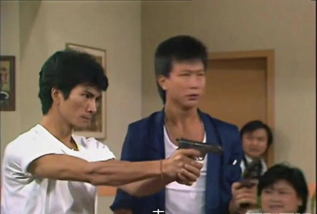 TVB|68岁TVB一代「奸王」神隐22年终出来拍戏!