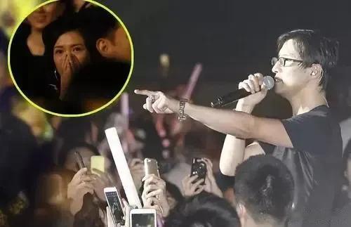 41岁拼二胎的章子怡,她嫁汪峰的原因,早就被周一围一语道破了