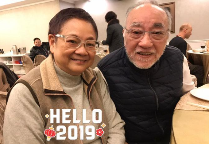 81岁卢海鹏无人照料，妻儿移民国外不过问，患病后获古仔发哥相助