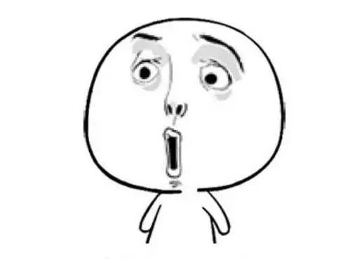 白底青翡翠手镯,捂了一天热水袋后,怎么突然变色了?