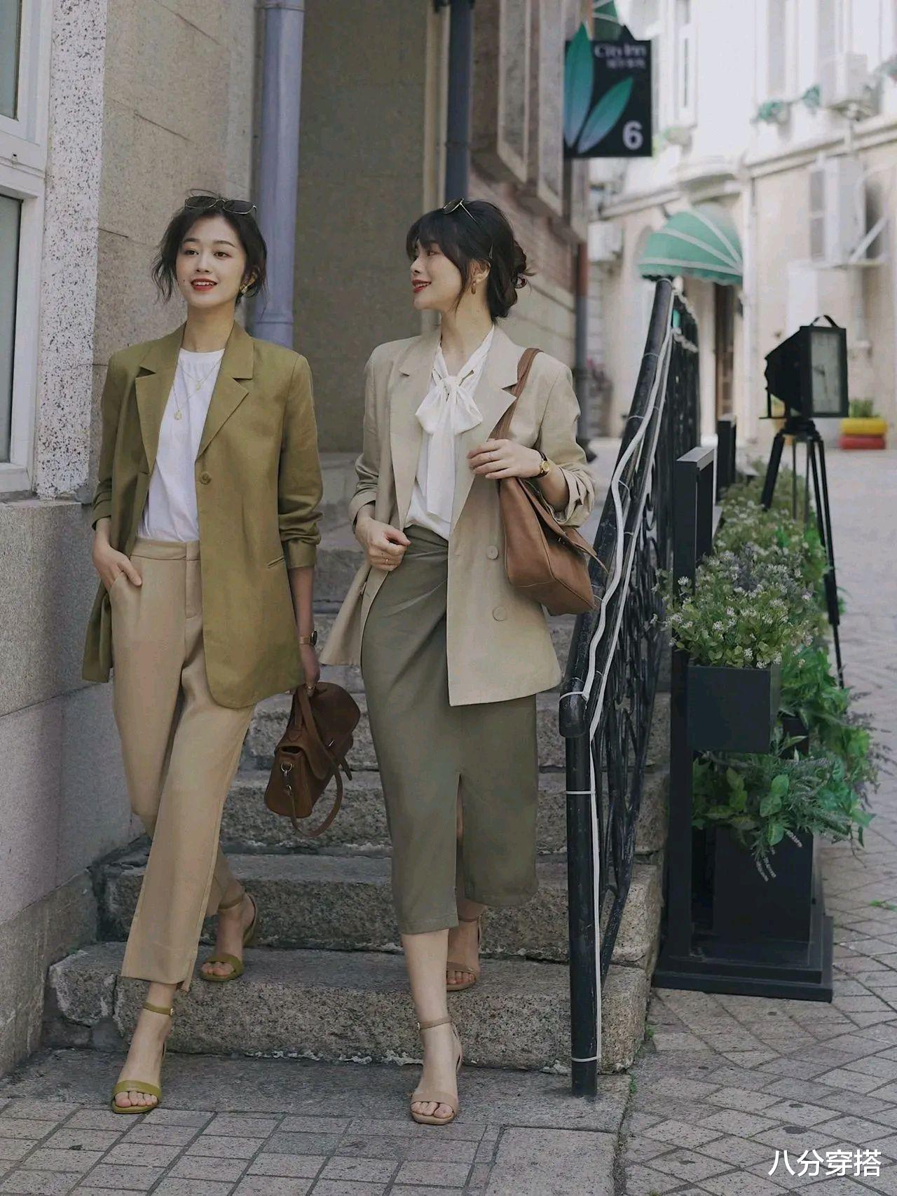 穿衣搭配|这才是职场穿搭的正确打开方式，知性稳重又干净，时尚达人也爱穿