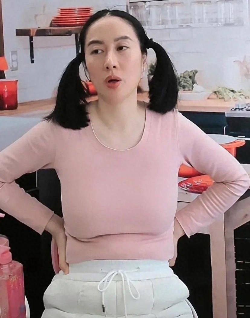 43岁叶璇直播再惹争议,称女生太胖找不到对象,没钱没颜值需从自身找原因