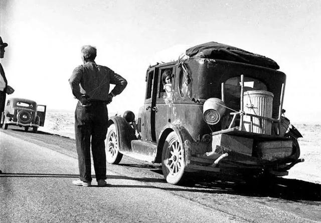 “饿狼一般找工作！穷凶极恶地找工作！”