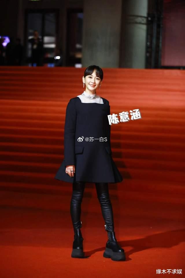 第60届金马奖：林志玲日系风认不出，林青霞珠光宝气如东方不败