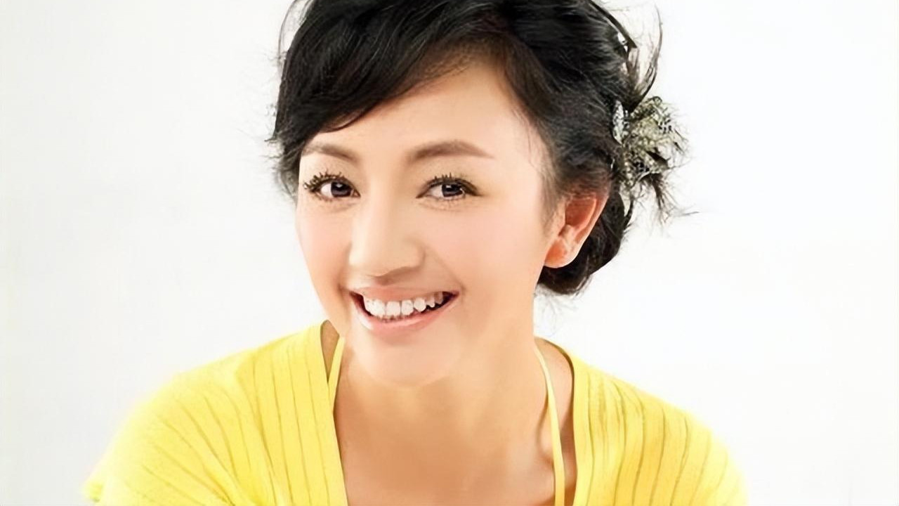 身为华谊兄弟的老板娘，依然面临审美压力，娱乐圈简直太现实！