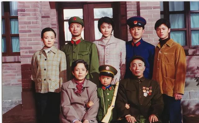 黄海波|靠《狂飙》走红的妻子捞金,“软饭男”黄海波,不装了